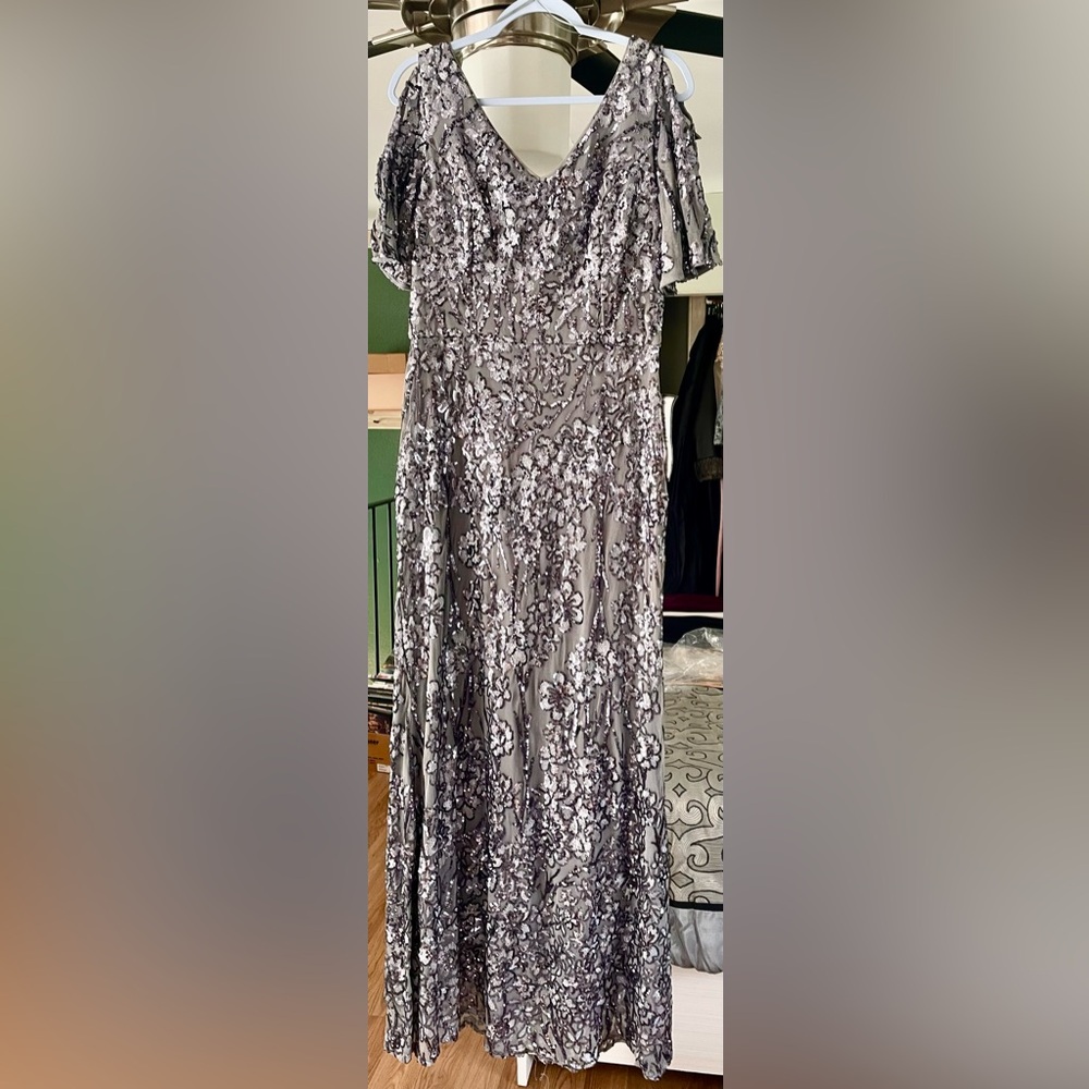 Alex Evenings Gray Sequin Embellished dress (12)
